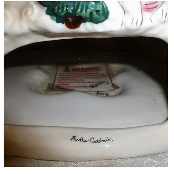 New The spirit of Christmas Santa tea light holder by Blue Sky ๐
๐ - Picture 5 of 5